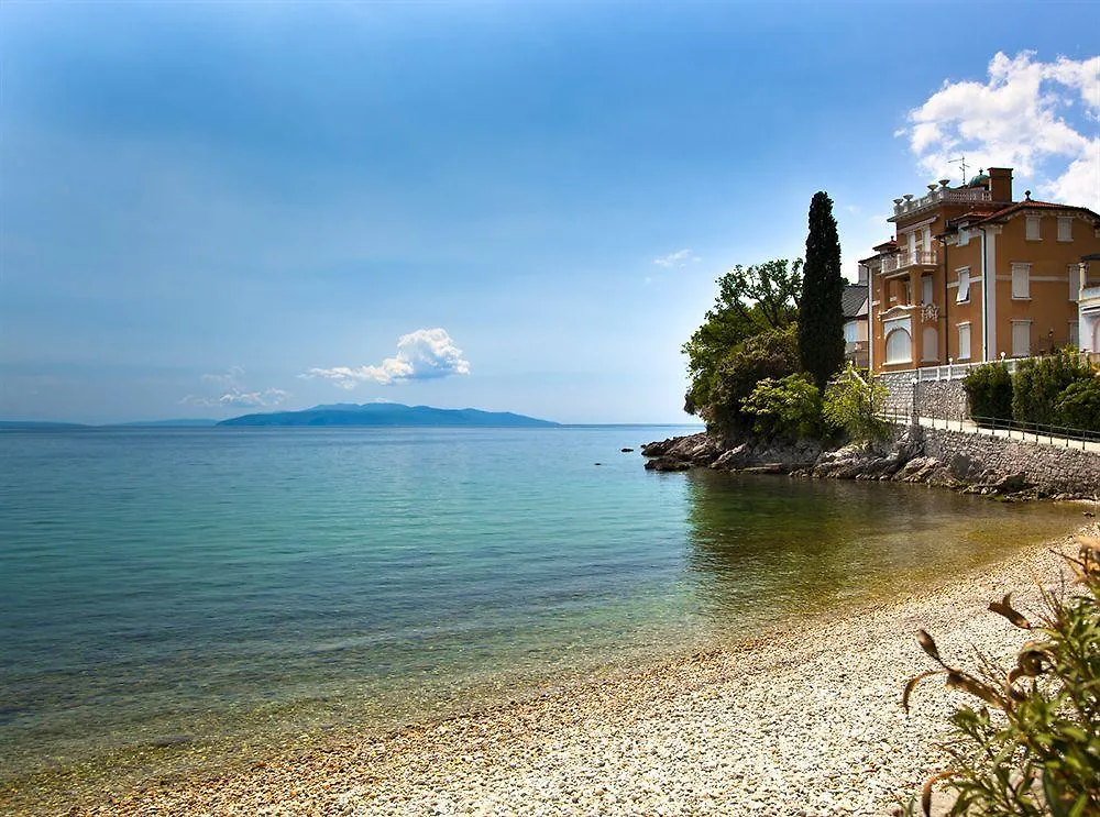 **  Smart Selection Hotel Belvedere Abbazia Croazia